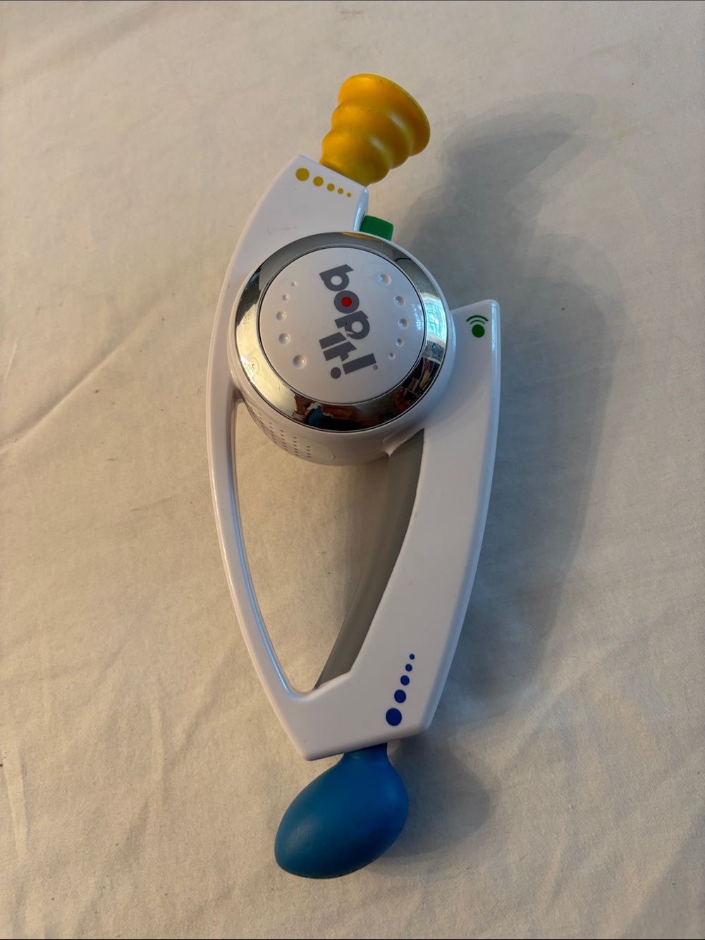 Vintage 2008 Bop It! Handheld game, works great